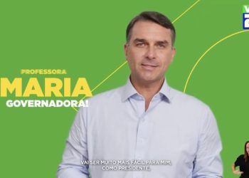 ’É Flávio e Maria 22’: Flávio Bolsonaro pede voto útil no Amazonas e reforça dobradinha da direita