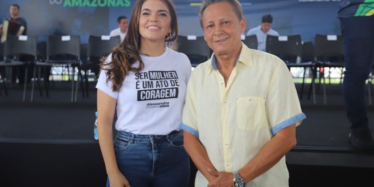 Deputado Adjuto Afonso sai em defesa de Alessandra Campelo após ela ser ameaçada em debate